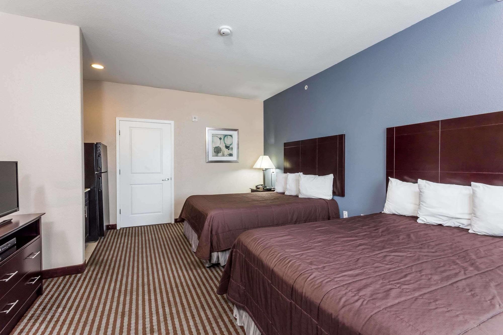 Atria Inn & Suites Three Rivers Zewnętrze zdjęcie